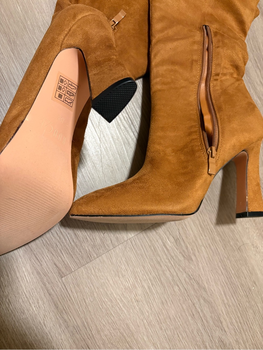 Suede Pointed-Toe Mid-Heel Boots in Cognac